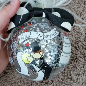"Just Married" glass ornament